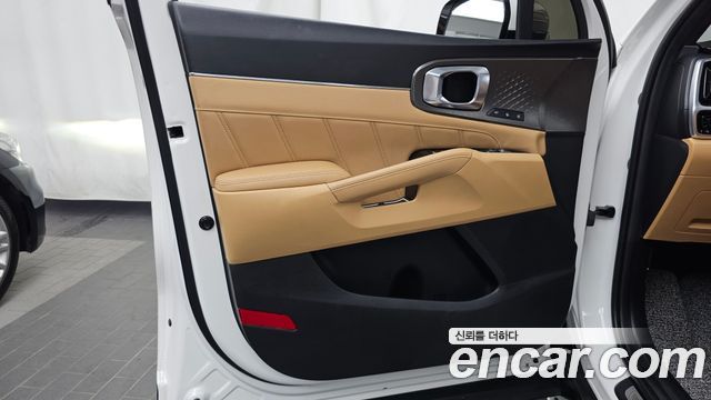 Kia Sorento (IV) Gasoline 2.5T 2WD Signature 2022 — фото 24