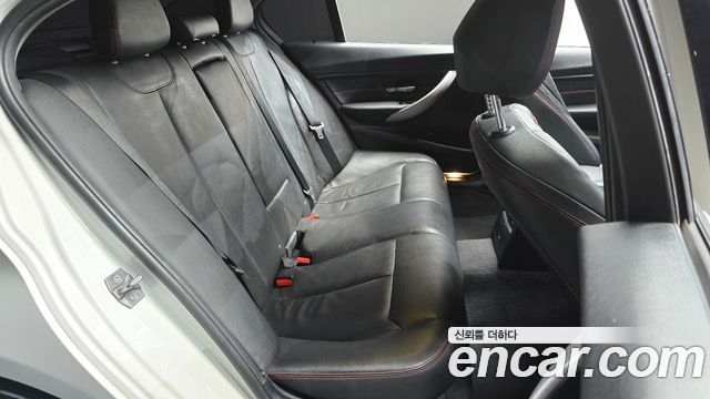 BMW 3 Series (F30) 320d Sport 2015 — фото 11