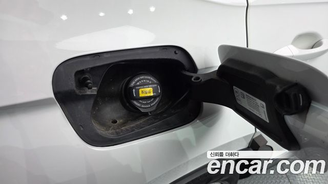 Volkswagen Tiguan Allspace 2.0 TSI Prestige 2023 — фото 35