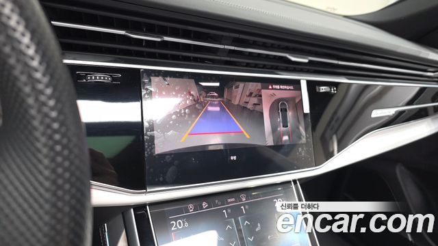 Audi Q8 (4M) 55 TFSI Quattro Premium 2021 — фото 14