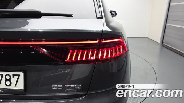 Audi Q8 (4M) 55 TFSI Quattro Premium 2021 — фото 23