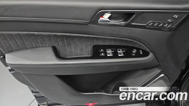 KG Mobility (SsangYong) Rexton New Arena Disel 2.2 4WD The Black 2024 — фото 24