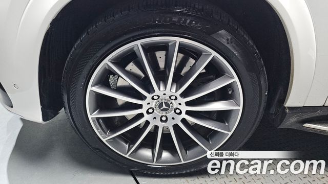Mercedes-Benz GLE-Class (W167) GLE400e 4MATIC Coupe 2024 — фото 5