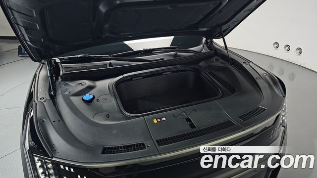 Kia EV9 Long Range 4WD GT Line 2024 — фото 6