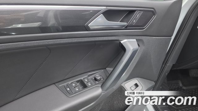 Volkswagen Tiguan (II) 2.0 TDI 4Motion Prestige 2023 — фото 20