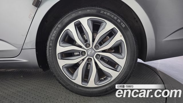 Renault Korea SM6 1.5 dCi LE 2016 — фото 21