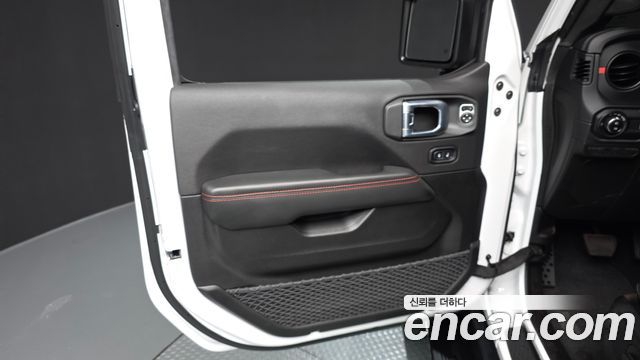 Jeep Wrangler (JL) 2.0 Rubicon 2Door 2026 — фото 30