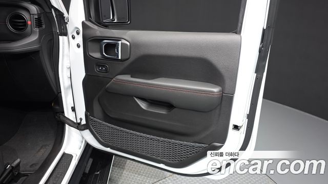 Jeep Wrangler (JL) 2.0 Rubicon 2Door 2026 — фото 31