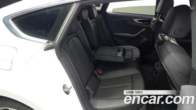 Audi A5 (F5) 40 TFSI Quattro Premium Sportback 2024 — фото 33