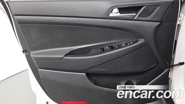 Hyundai Tucson Diesel 2.0 4WD Smart 2020 — фото 24