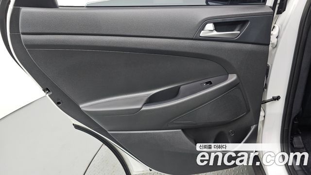 Hyundai Tucson Diesel 2.0 4WD Smart 2020 — фото 25