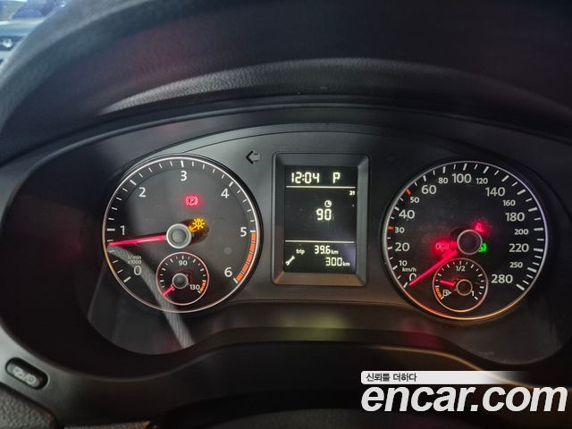 Volkswagen Jetta 1.6 TDI Blue Motion 6th 2014 — фото 8