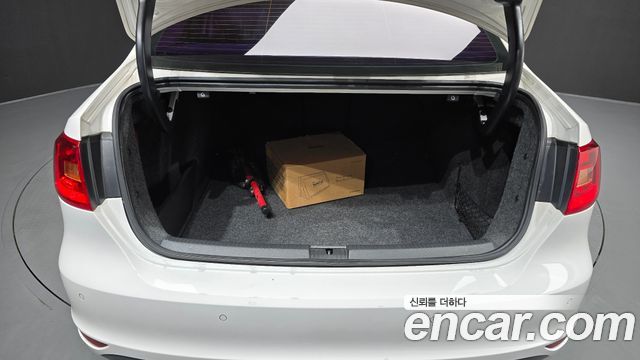 Volkswagen Jetta 1.6 TDI Blue Motion 6th 2014 — фото 24