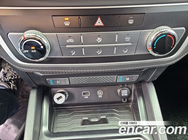 KG Mobility (SsangYong) Rexton Sports Diesel 2.2 2WD Prestige Special 2021 — фото 18