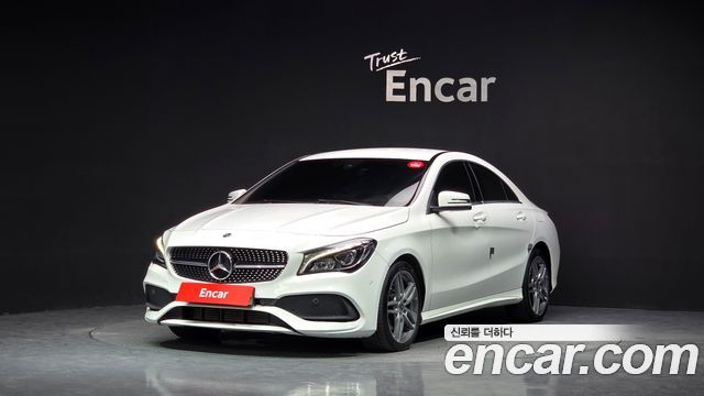Mercedes-Benz CLA-Class (C117) CLA220 AMG Line