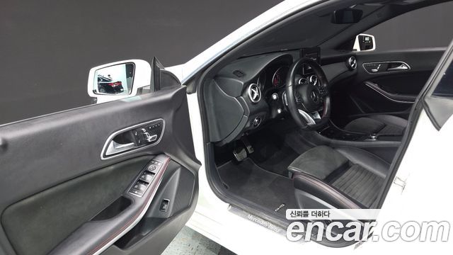 Mercedes-Benz CLA-Class (C117) CLA220 AMG Line 2018 — фото 10