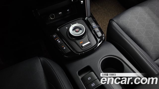 Kia Seltos Gasoline 1.6 Turbo 2WD Signature 2025 — фото 9