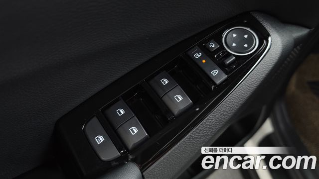 Kia Seltos Gasoline 1.6 Turbo 2WD Signature 2025 — фото 20