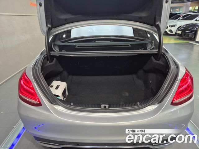 Mercedes-Benz C-Class (W205) C220 d Avantgarde 2016 — фото 17