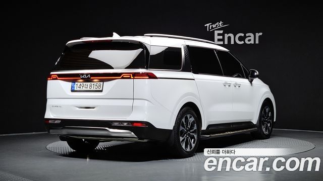 Kia Carnival (IV) Gasoline 9-Seater Noblesse 2023 — фото 2