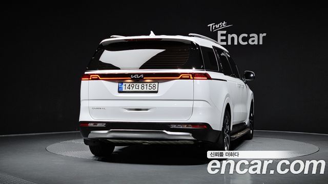 Kia Carnival (IV) Gasoline 9-Seater Noblesse 2023 — фото 4