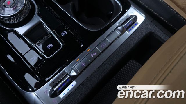 Kia Carnival (IV) Gasoline 9-Seater Noblesse 2023 — фото 18