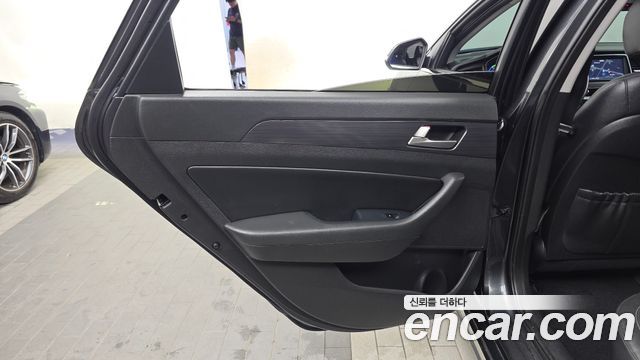 Hyundai Sonata New Rise Hybrid Modern 2019 — фото 25