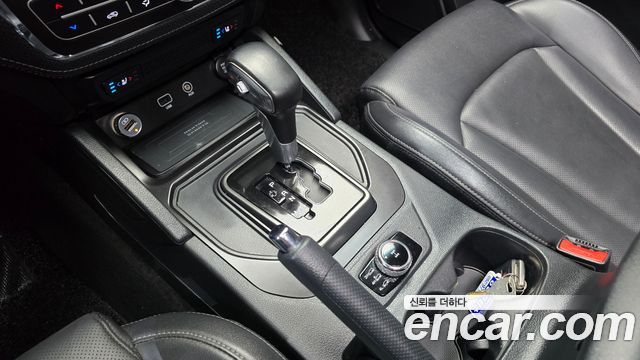 KG Mobility (SsangYong) Rexton Sports Khan Diesel 2.2 4WD Prestige 2021 — фото 9
