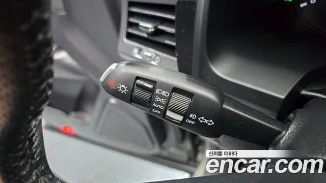 KG Mobility (SsangYong) Rexton Sports Khan Diesel 2.2 4WD Prestige 2021 — фото 16