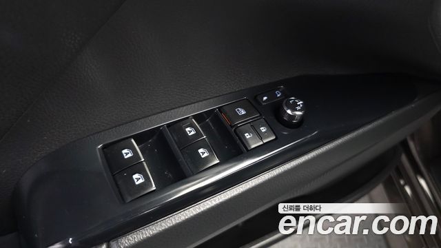 Toyota Camry (XV70) 2.5 XLE Hybrid 2019 — фото 28