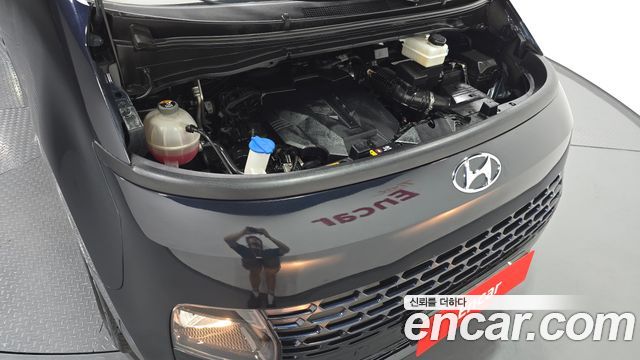 Hyundai Staria L3.5 Cargo 5-Seater Modern 2022 — фото 6