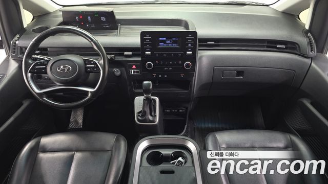 Hyundai Staria L3.5 Cargo 5-Seater Modern 2022 — фото 7