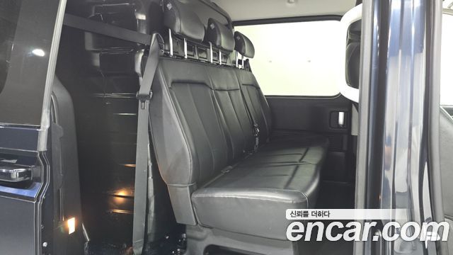 Hyundai Staria L3.5 Cargo 5-Seater Modern 2022 — фото 12
