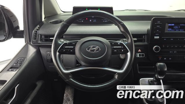 Hyundai Staria L3.5 Cargo 5-Seater Modern 2022 — фото 13