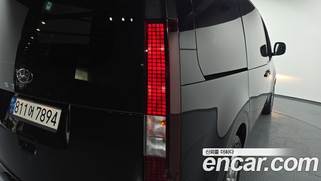 Hyundai Staria L3.5 Cargo 5-Seater Modern 2022 — фото 23