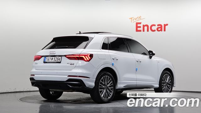 Audi Q3 (F3) 40 TFSI Quattro Premium 2024 — фото 2