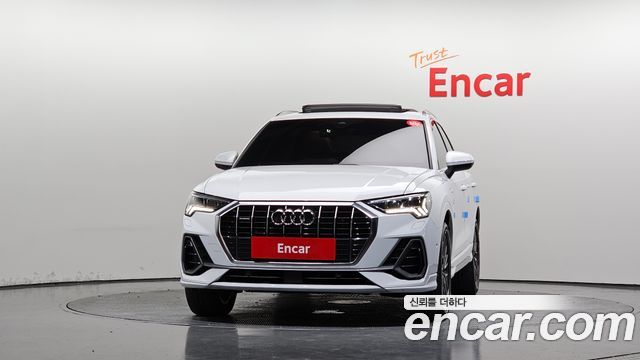 Audi Q3 (F3) 40 TFSI Quattro Premium 2024 — фото 3
