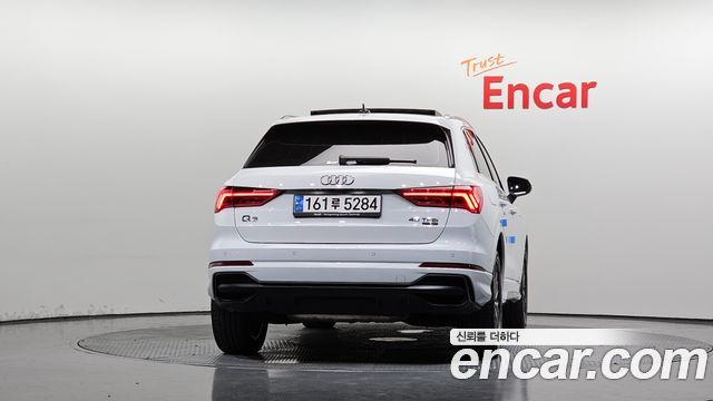 Audi Q3 (F3) 40 TFSI Quattro Premium 2024 — фото 4