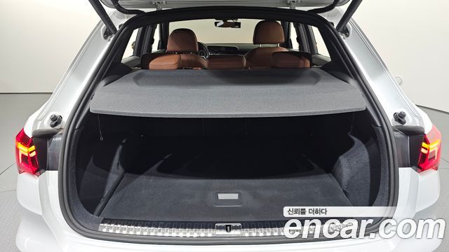 Audi Q3 (F3) 40 TFSI Quattro Premium 2024 — фото 18