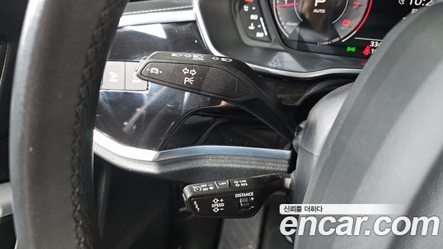 Audi Q3 (F3) 40 TFSI Quattro Premium 2024 — фото 27