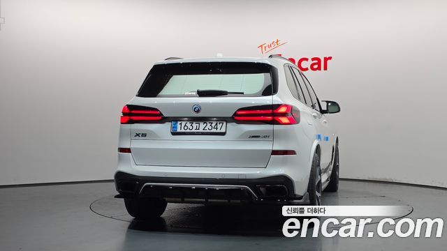BMW X5 (G05) xDrive 40i M Sport 2024 — фото 4