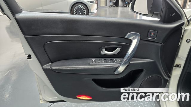 Renault Korea SM5 Nova LPLi LE 2015 — фото 24