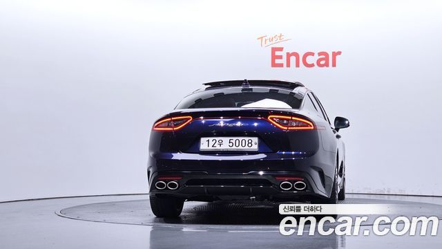 Kia Stinger 2.0 Turbo 2WD Platinum 2020 — фото 4