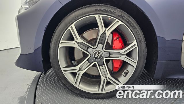 Kia Stinger 2.0 Turbo 2WD Platinum 2020 — фото 5