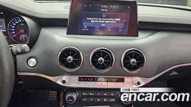 Kia Stinger 2.0 Turbo 2WD Platinum 2020 — фото 14