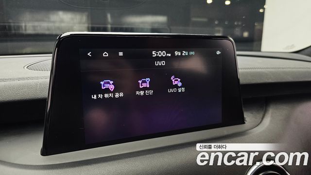 Kia Stinger 2.0 Turbo 2WD Platinum 2020 — фото 32