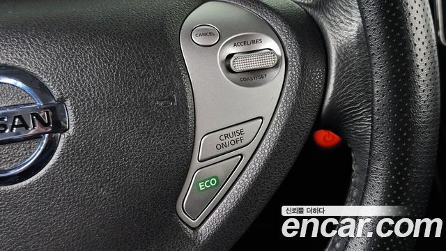 Nissan Leaf EV 2015 — фото 18