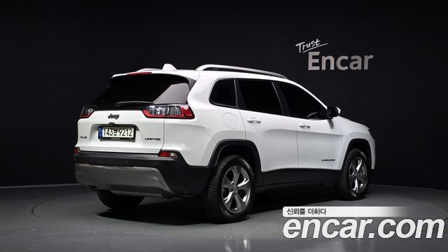 Jeep Cherokee (KL) 2.4 Limited AWD 2021 — фото 2
