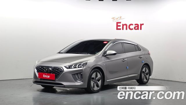 Hyundai Ioniq Hybrid 1.6 HEV Q 2020 — фото 1