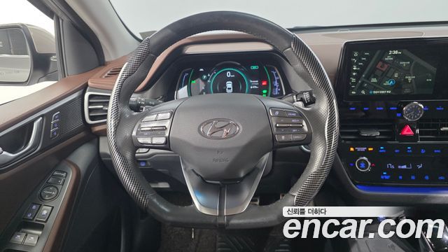 Hyundai Ioniq Hybrid 1.6 HEV Q 2020 — фото 13